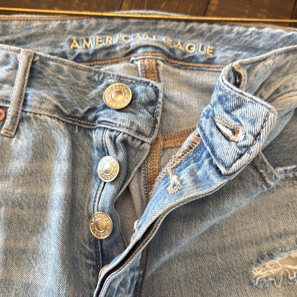 American Eagle Outfitters Tomgirl jeans - Picture 3 of 5